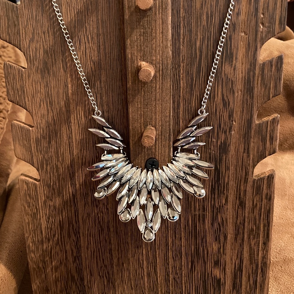 Elegant Silver Necklace